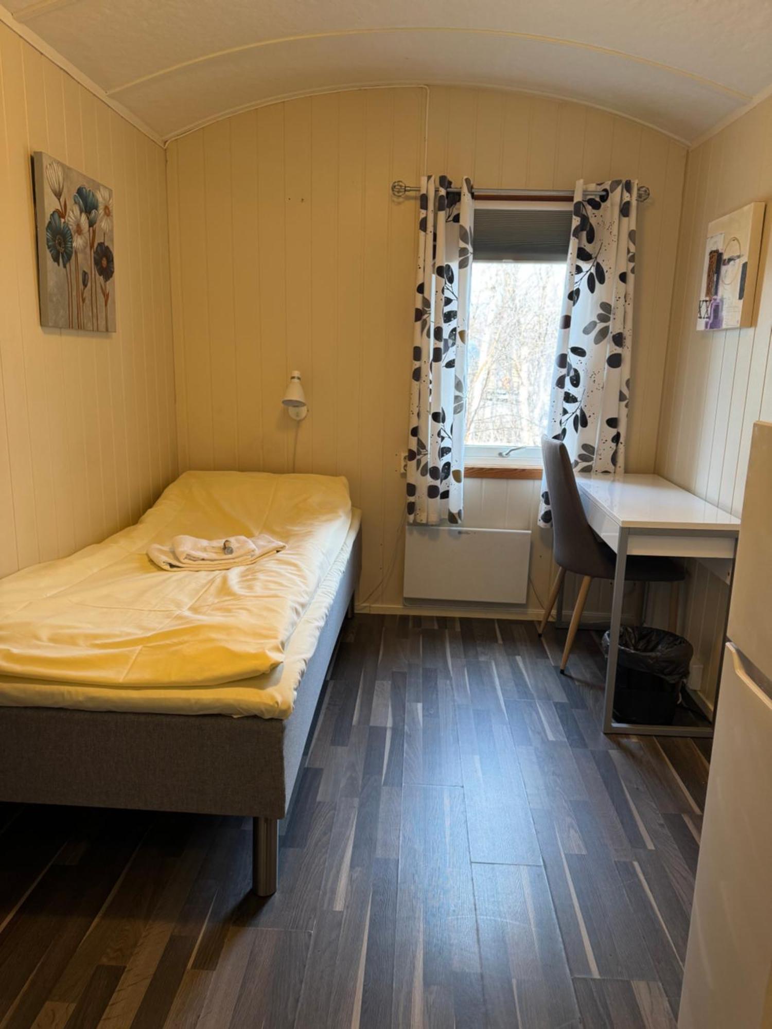 Fjordutsikten Motell & Camping As Lakselv Zewnętrze zdjęcie